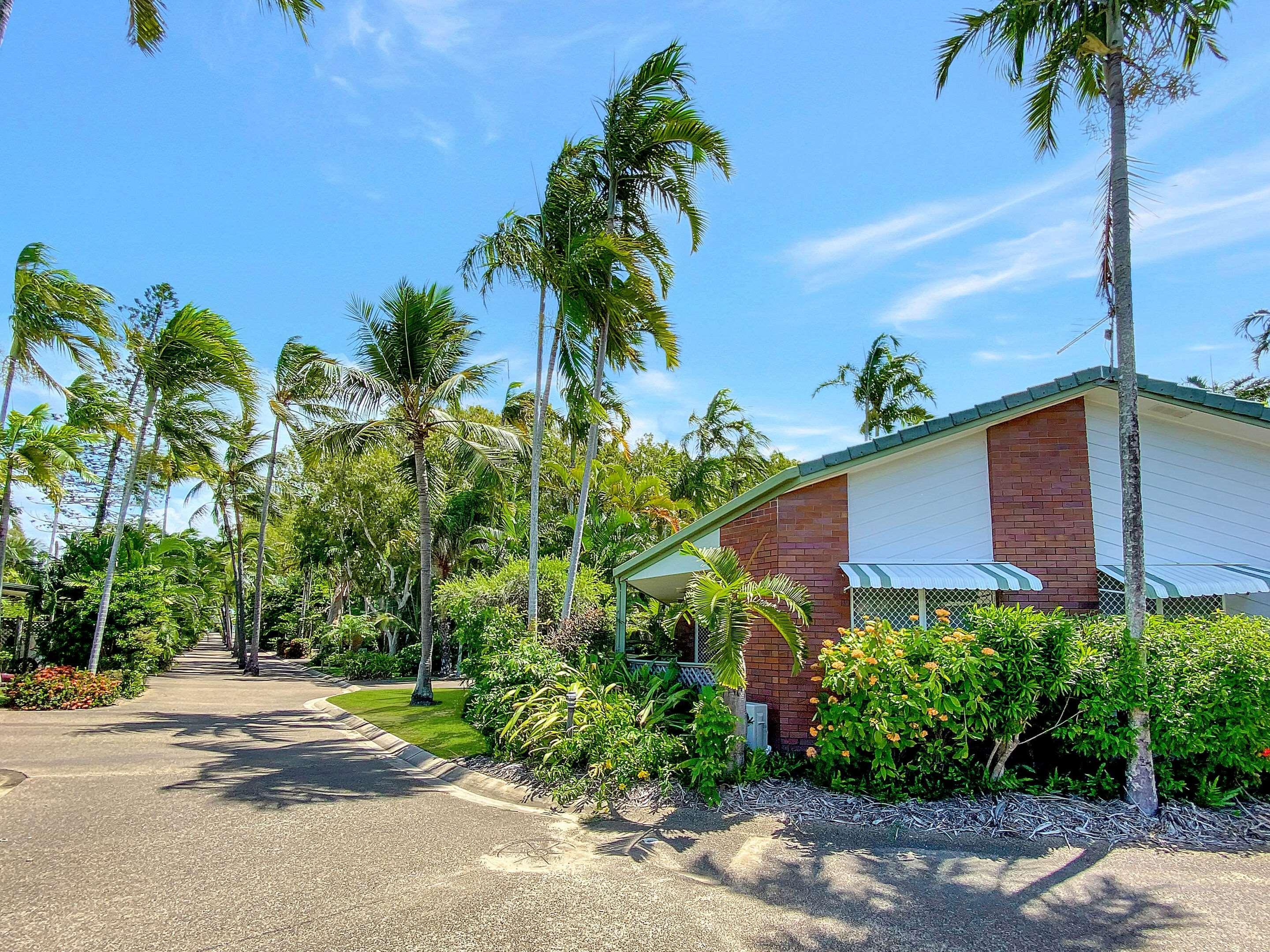 Comfort Resort Blue Pacific Mackay Bagian luar foto